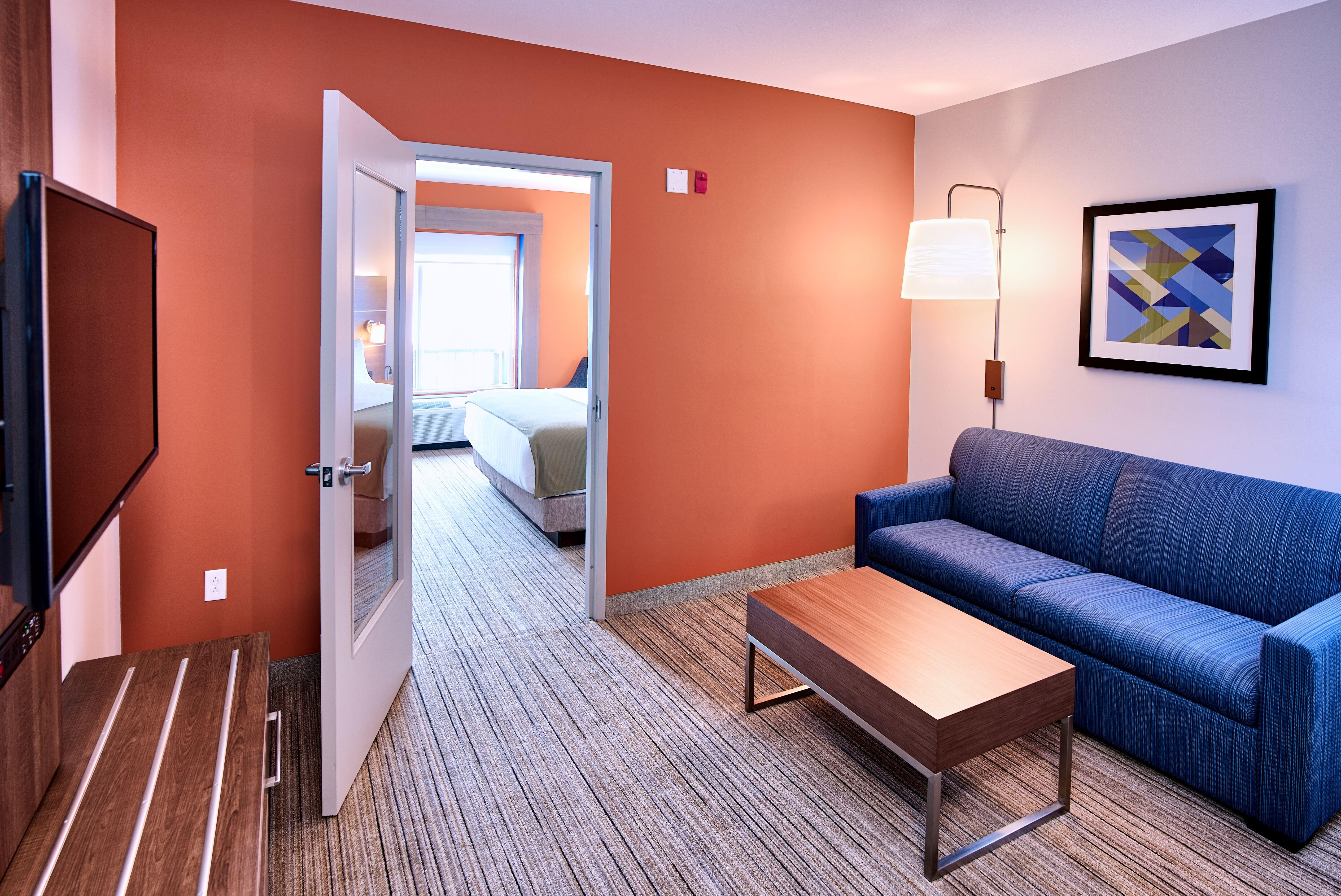 Holiday Inn Express Hotel & Suites Dieppe Airport By Ihg Moncton Exterior foto