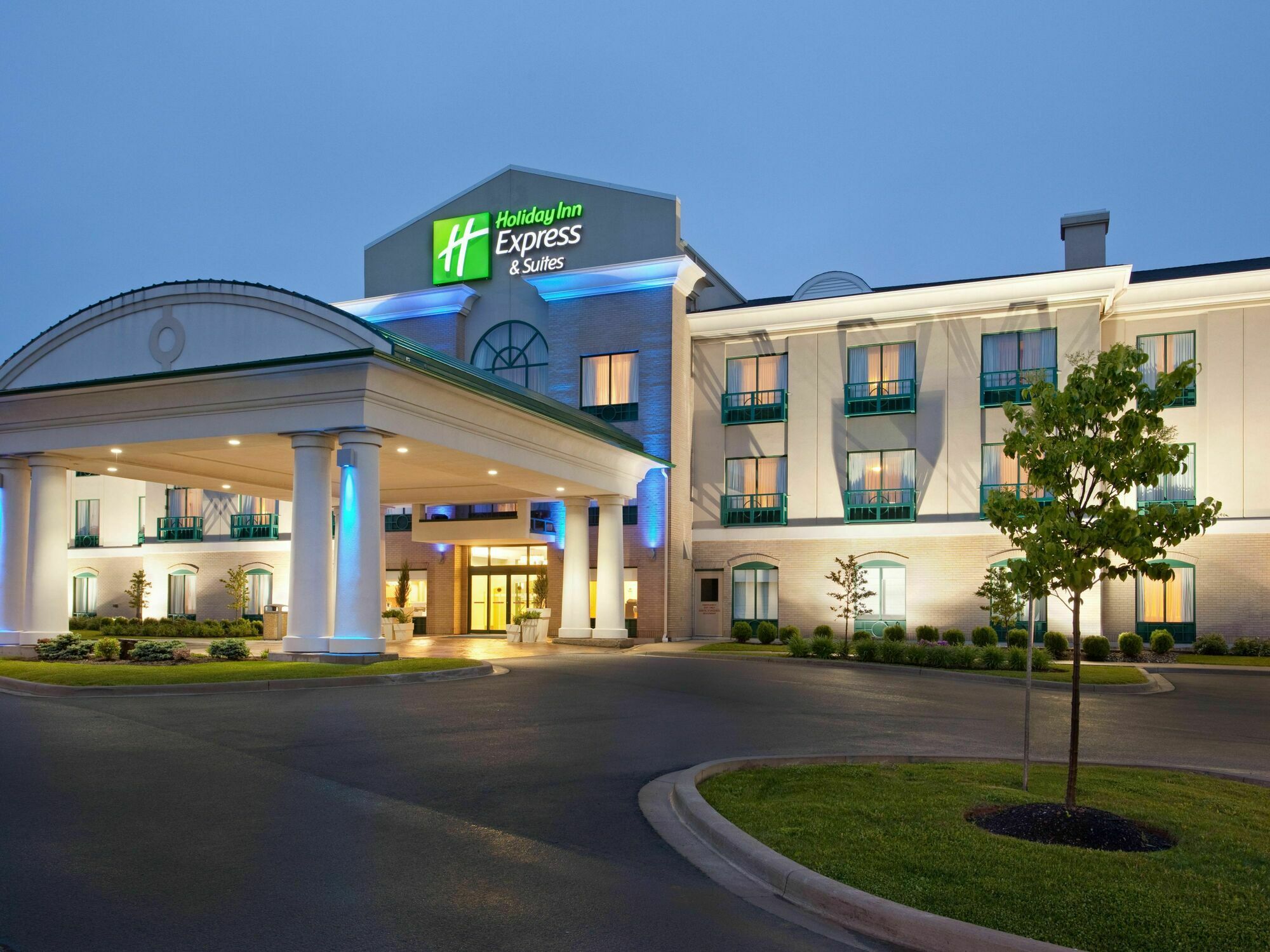 Holiday Inn Express Hotel & Suites Dieppe Airport By Ihg Moncton Exterior foto