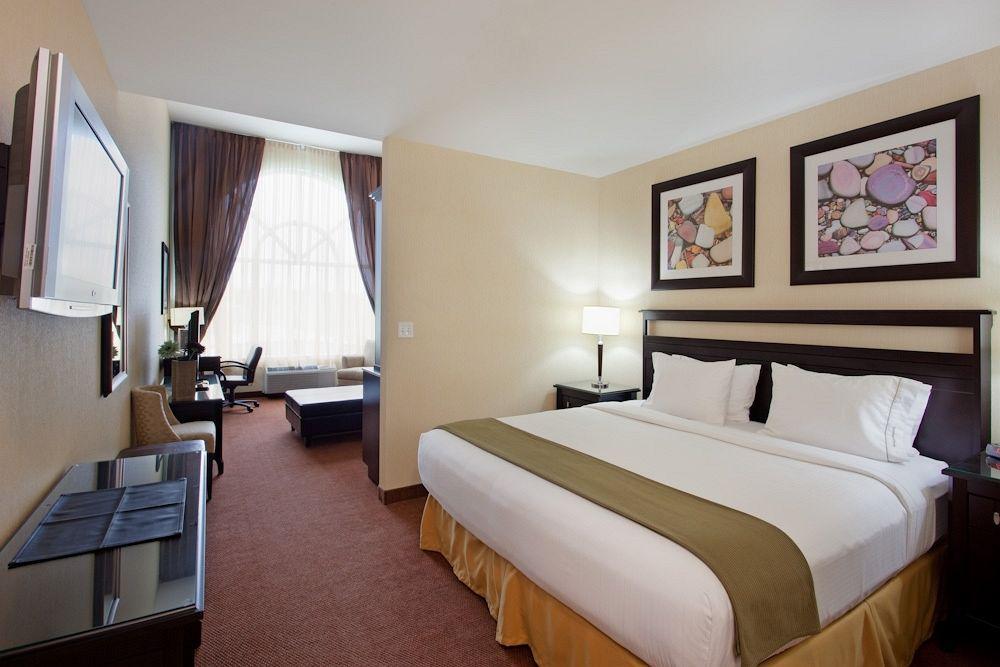 Holiday Inn Express Hotel & Suites Dieppe Airport By Ihg Moncton Quarto foto